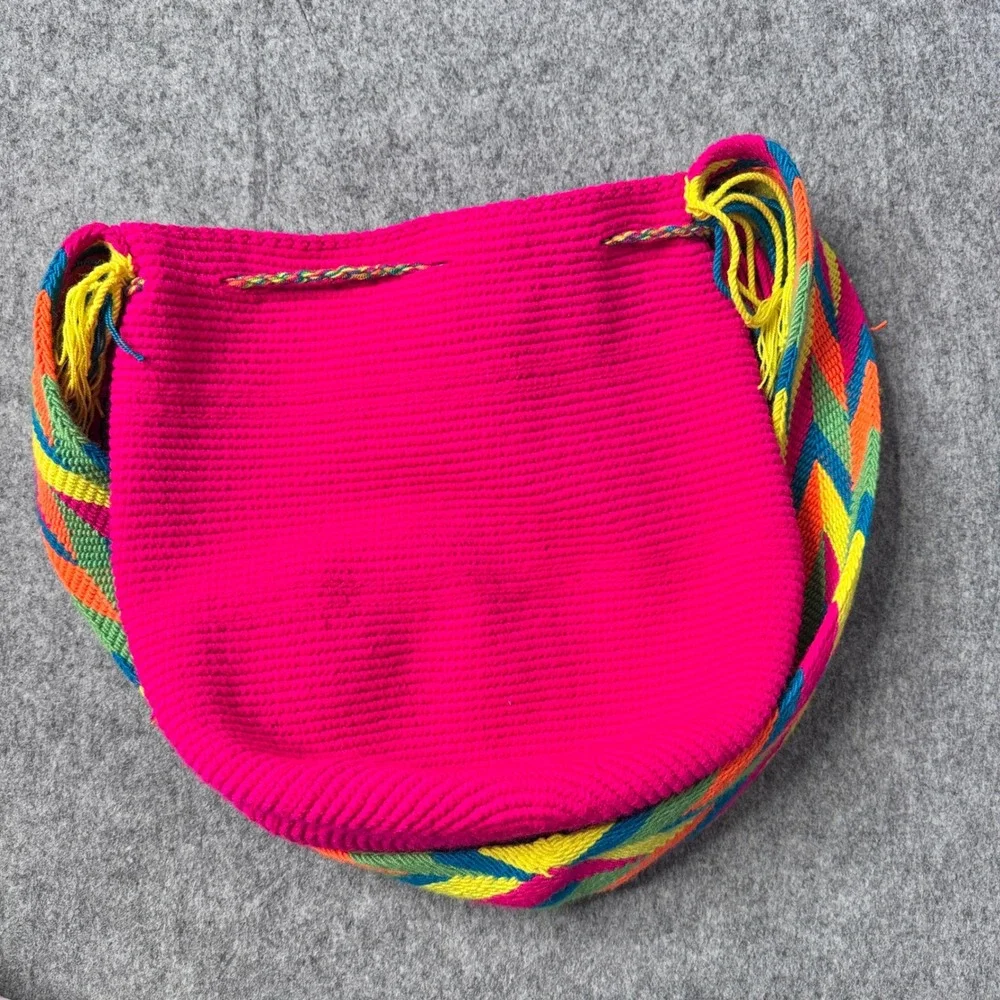 Wayuu Style Hot Pink Handmade Mochila Bag Rainbow Chevron Strap‎ Tassels Boho